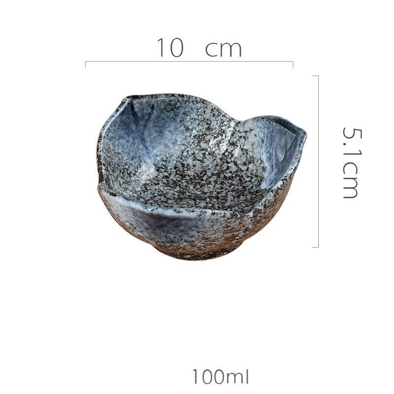 Creative Japanese Leaf Shaped Small Dishes Household Ceramic